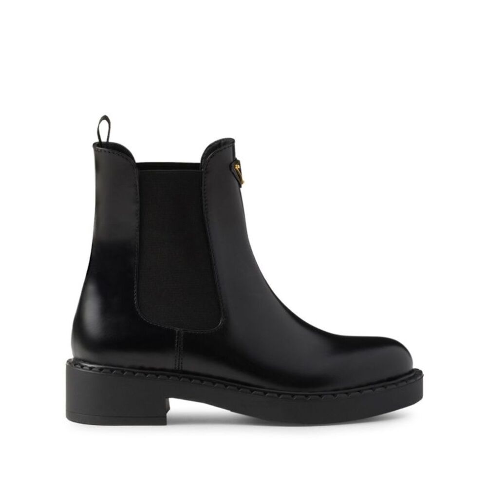 Prada Women Stivaletti In Pelle